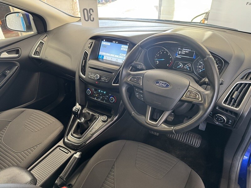 Used Ford Focus 2017 for sale - 77953556: Photo 11