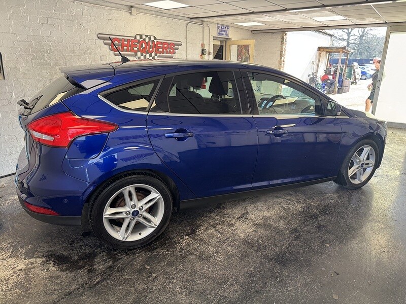 Used Ford Focus 2017 for sale - 77953556: Photo 8