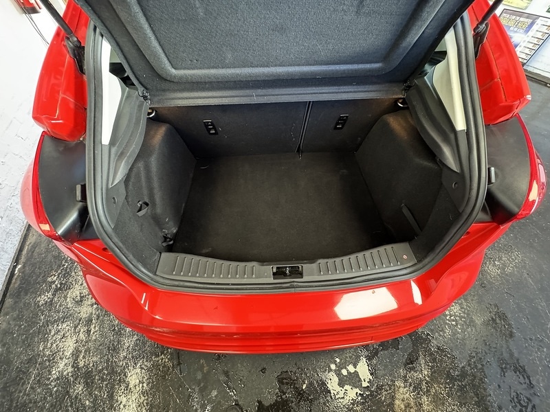 Used Ford Focus 2015 for sale - 77932607: Photo 11