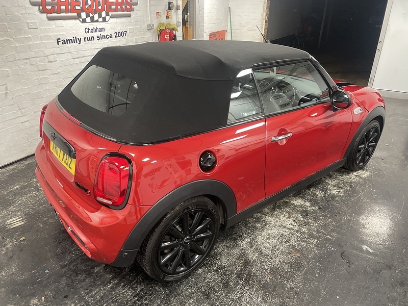 Used MINI Convertible 2017 for sale - 77065428: Photo 11