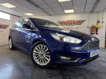Used Ford Focus 2016 for sale - 79503101: Photo