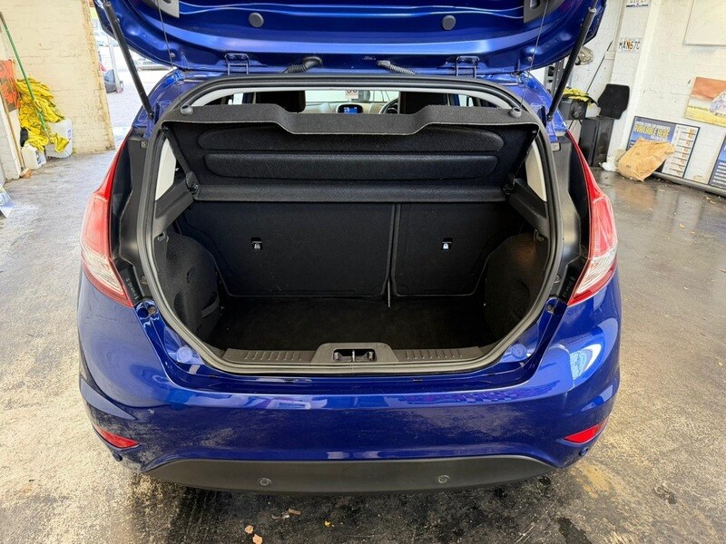 Used Ford Fiesta 2015 for sale - 78177523: Photo 9