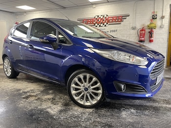 Used Ford Fiesta 2015 for sale - 77765925: Photo