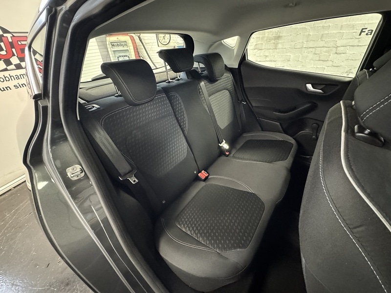 Used Ford Fiesta 2017 for sale - 76081445: Photo 13