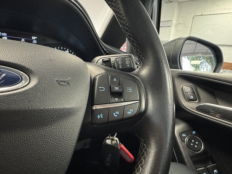 Used Ford Fiesta 2017 for sale - 76081445: Photo 20