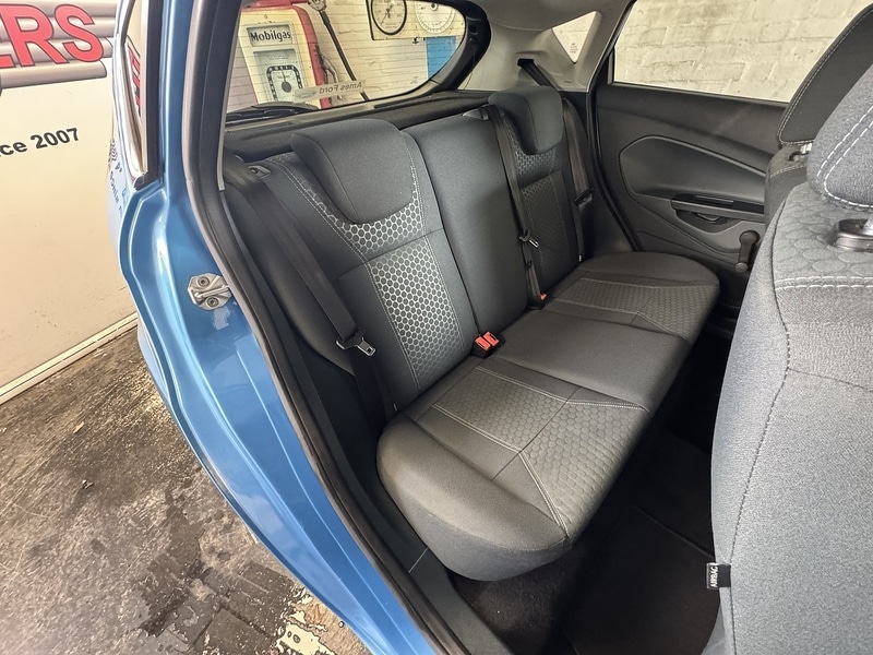 Used Ford Fiesta 2010 for sale - 77572399: Photo 11