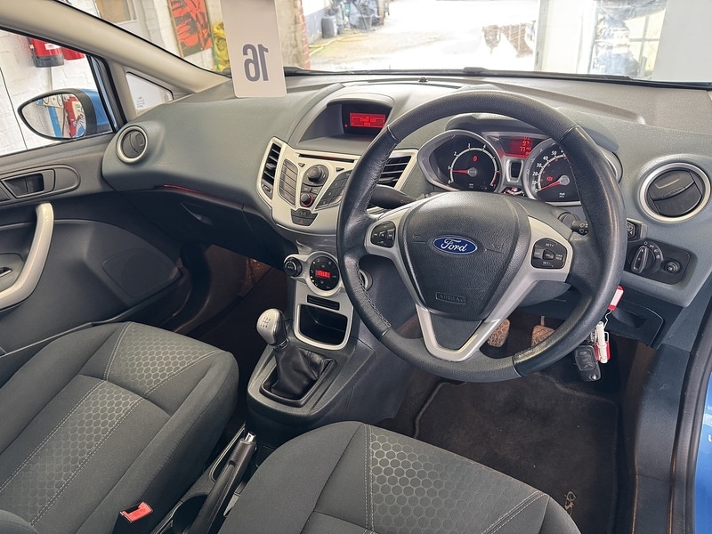 Used Ford Fiesta 2010 for sale - 77572399: Photo 9