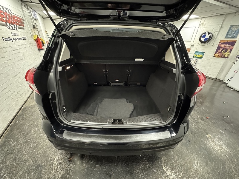 Used Ford C-Max 2017 for sale - 76612612: Photo 10