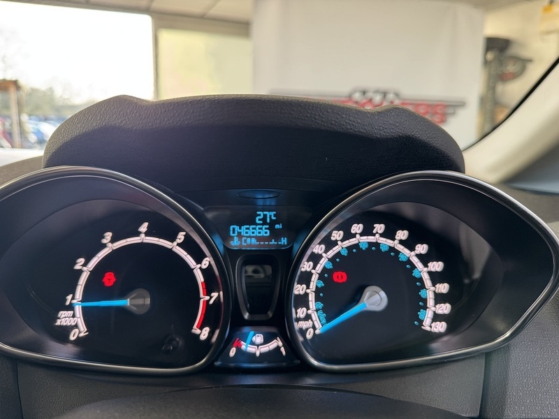 Used Ford Fiesta 2015 for sale - 77663394: Photo 14