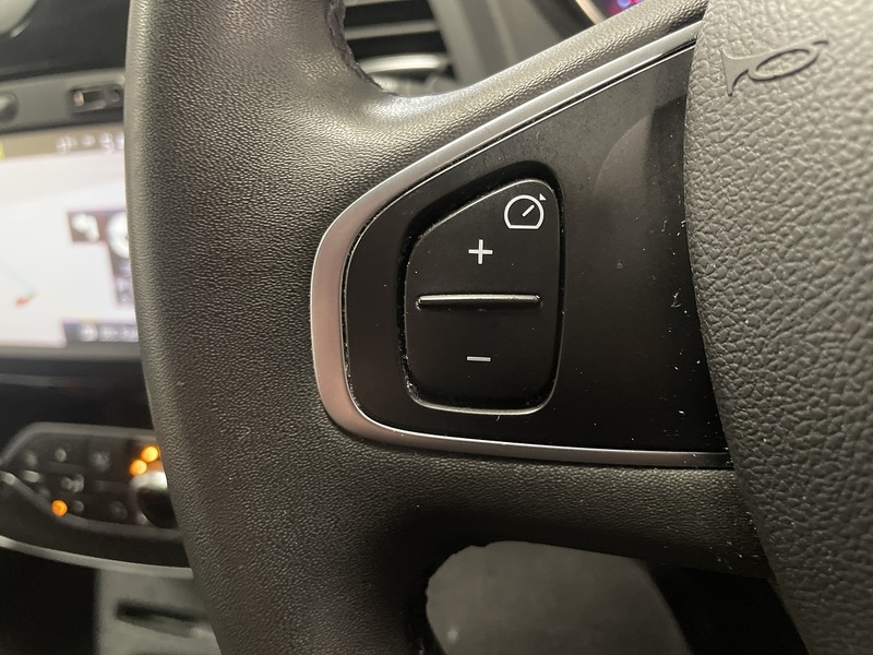 Used Renault Captur 2017 for sale - 76206689: Photo 23