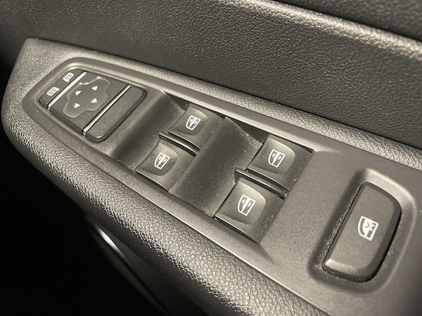 Used Renault Captur 2017 for sale - 76206689: Photo 26