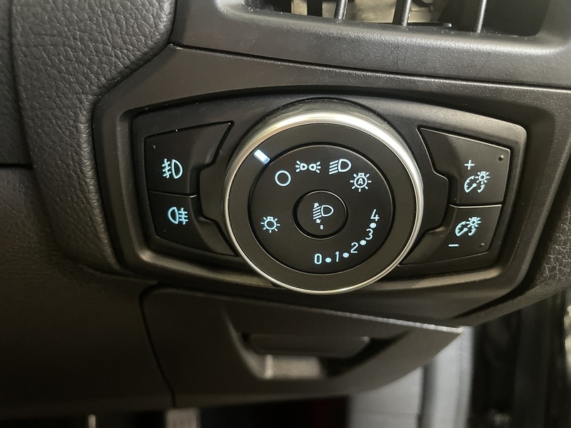 Used Ford Focus 2017 for sale - 78003964: Photo 25