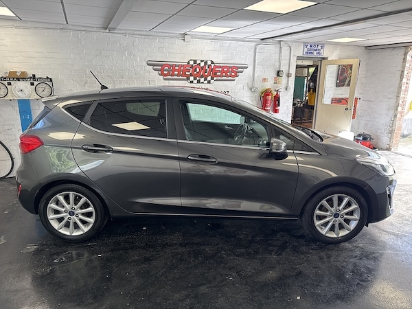 Used Ford Fiesta 2018 for sale - 75574119: Photo 7