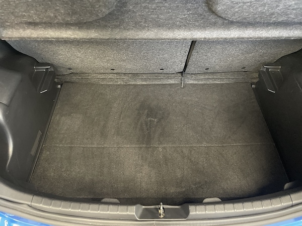 Used Toyota Yaris 2016 for sale - 76185801: Photo 13