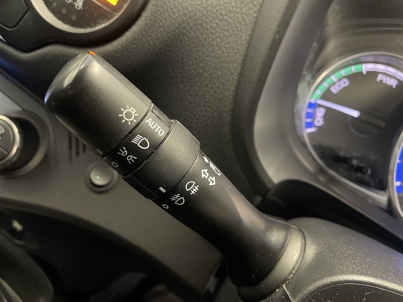 Used Toyota Yaris 2016 for sale - 76185801: Photo 27