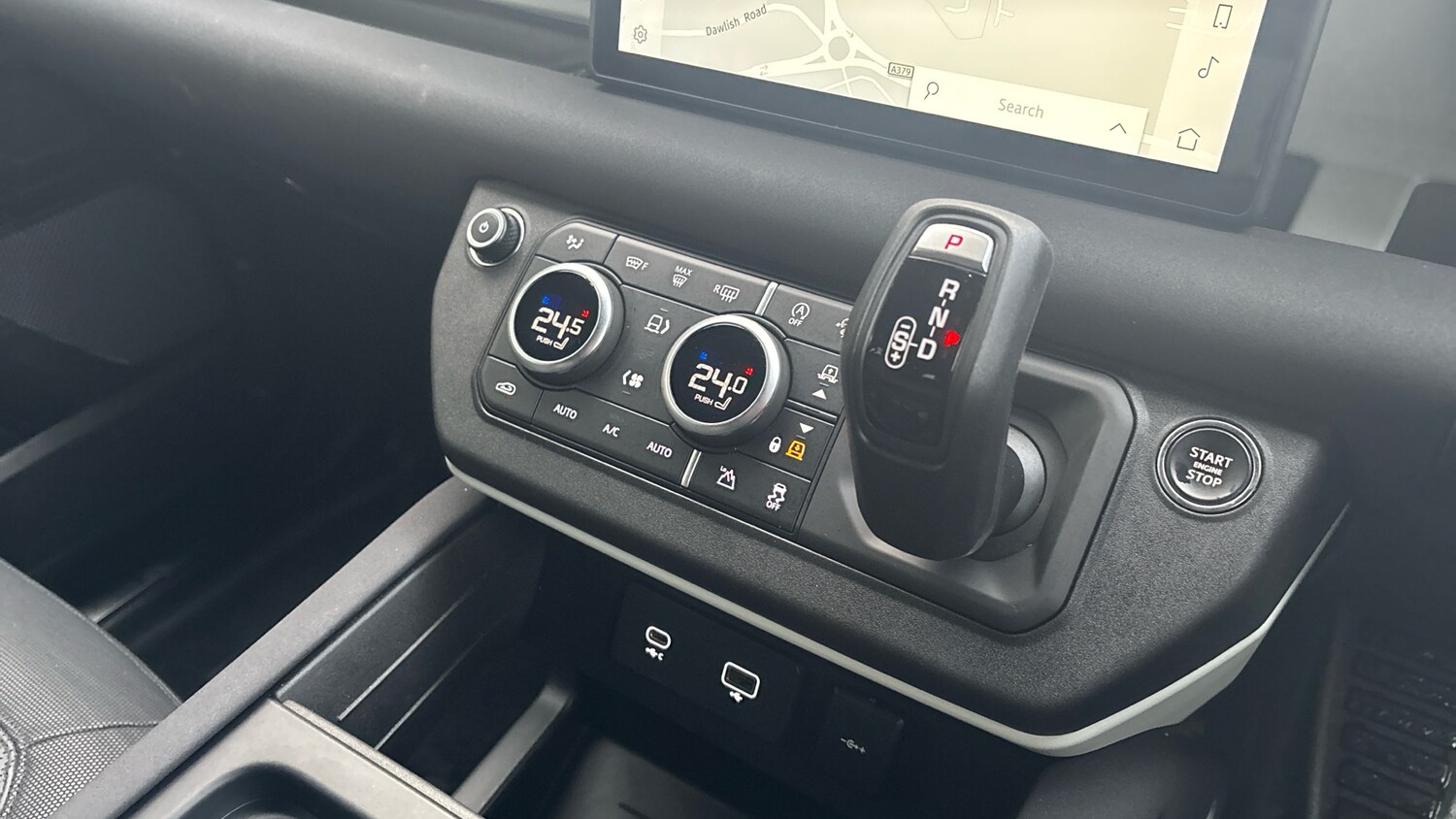 Used Land Rover Defender 2022 for sale - 76693208: Photo 13