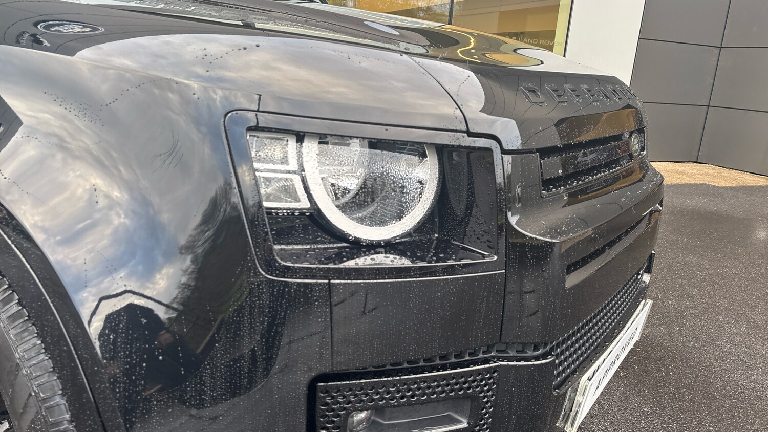 Used Land Rover Defender 2022 for sale - 76693208: Photo 17