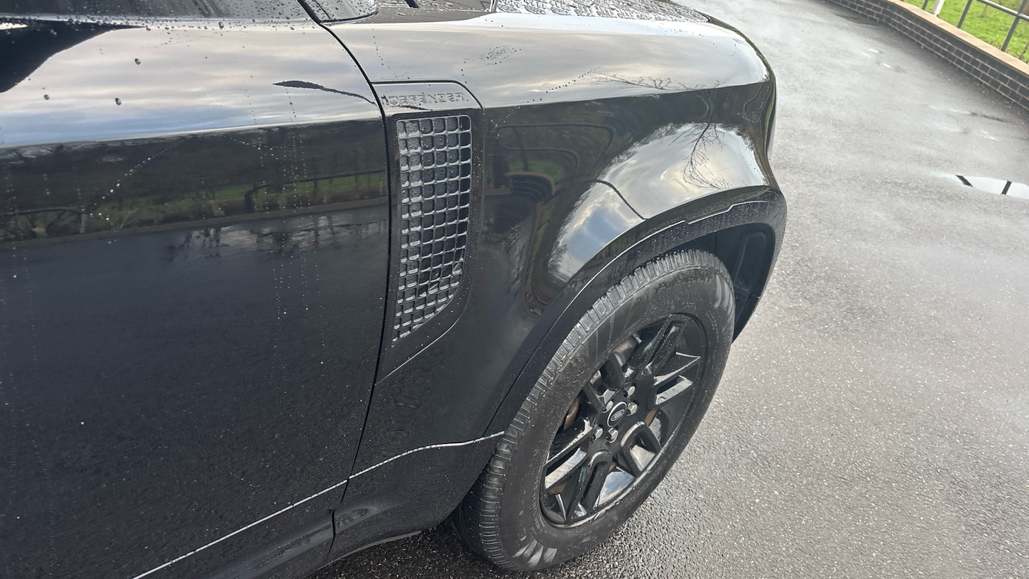 Used Land Rover Defender 2022 for sale - 76693208: Photo 21