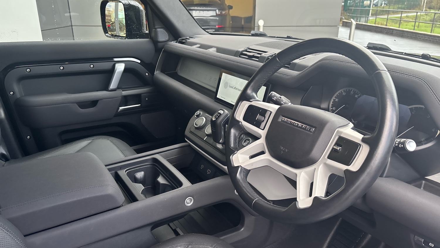 Used Land Rover Defender 2022 for sale - 76693208: Photo 30