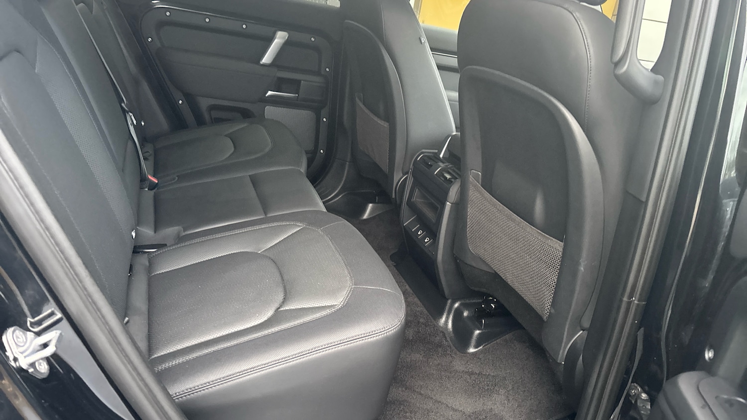 Used Land Rover Defender 2022 for sale - 76693208: Photo 34