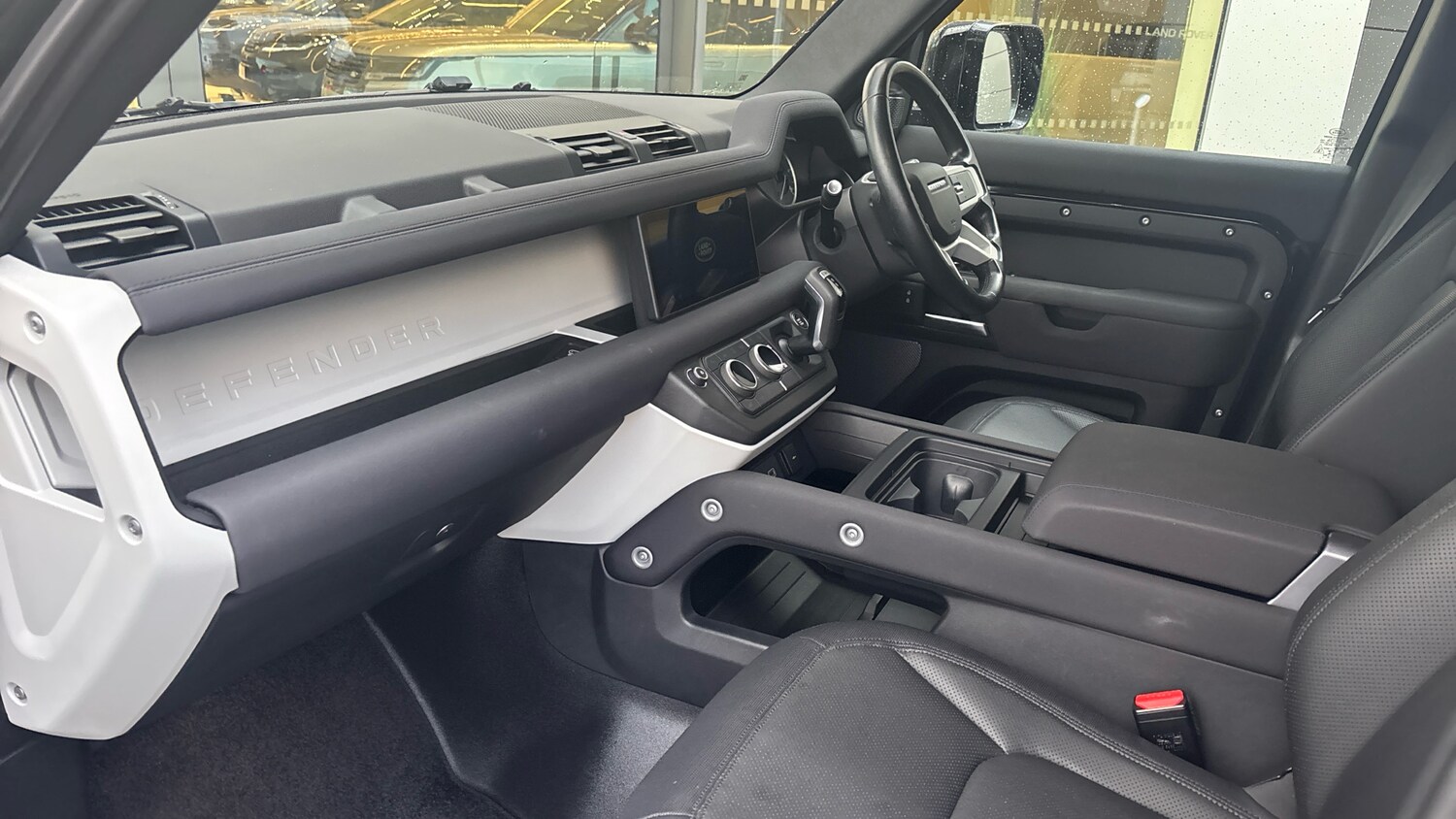 Used Land Rover Defender 2022 for sale - 76693208: Photo 38