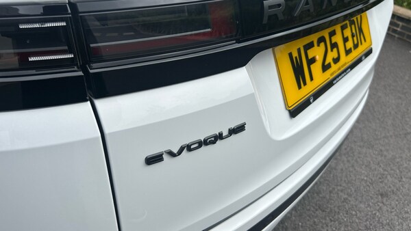Used Land Rover Range Rover Evoque 2025 for sale - 75649649: Photo 33