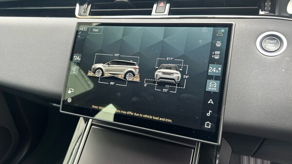 Used Land Rover Range Rover Evoque 2025 for sale - 75649649: Photo 57