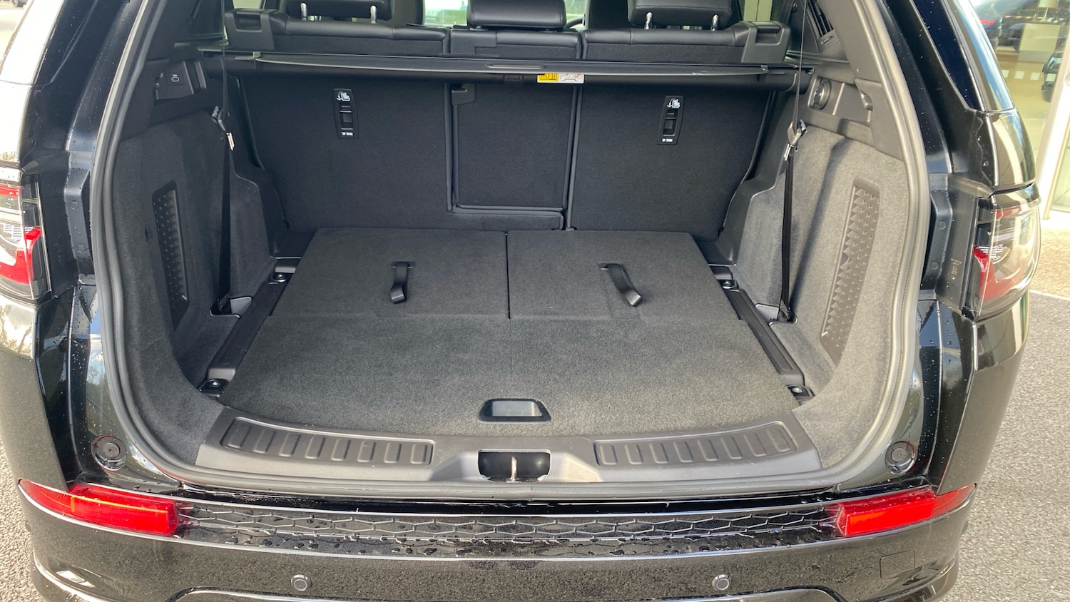 Used Land Rover Discovery Sport 2024 for sale - 76532073: Photo 10