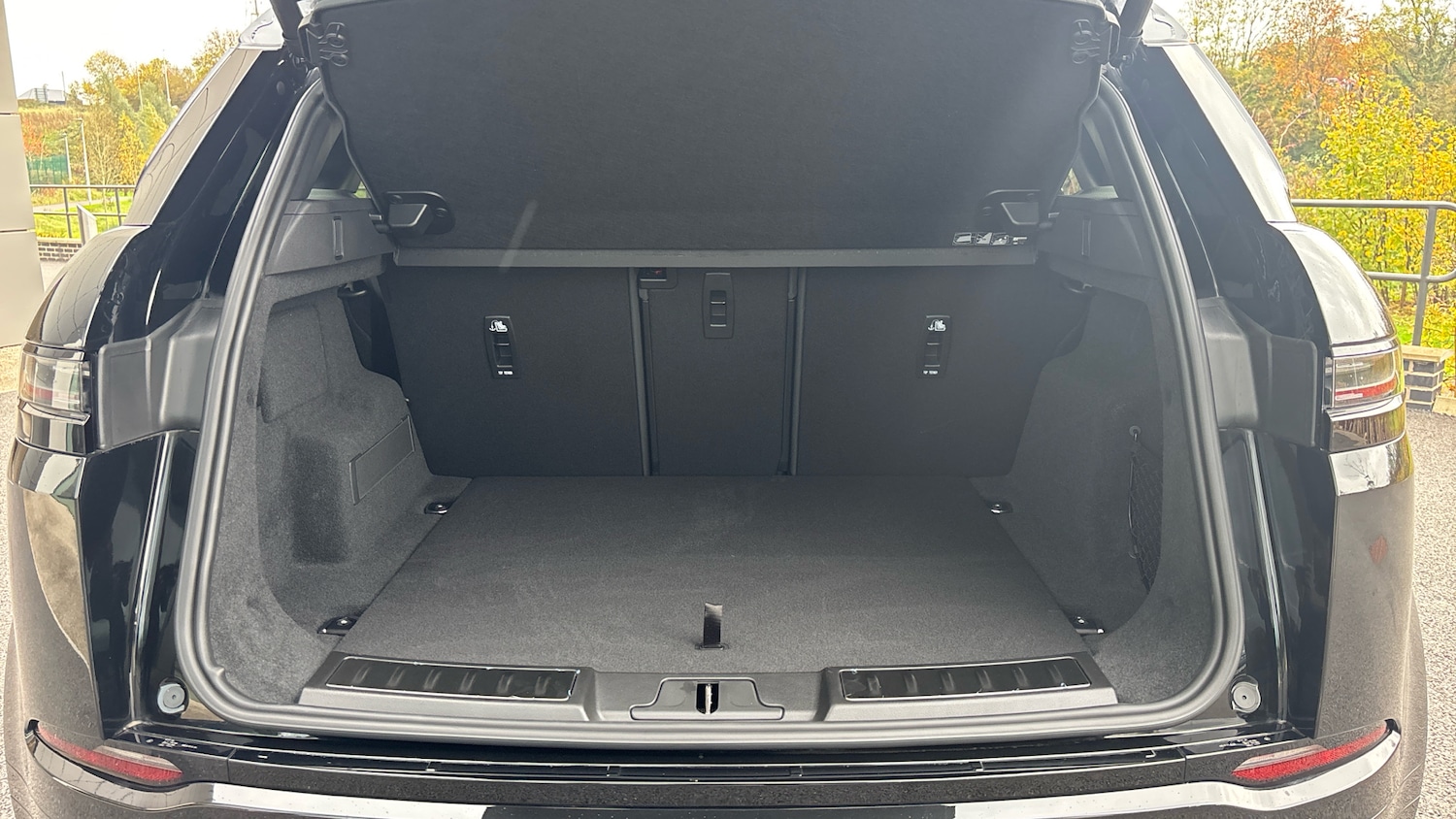 Used Land Rover Range Rover Evoque 2025 for sale - 78152915: Photo 10