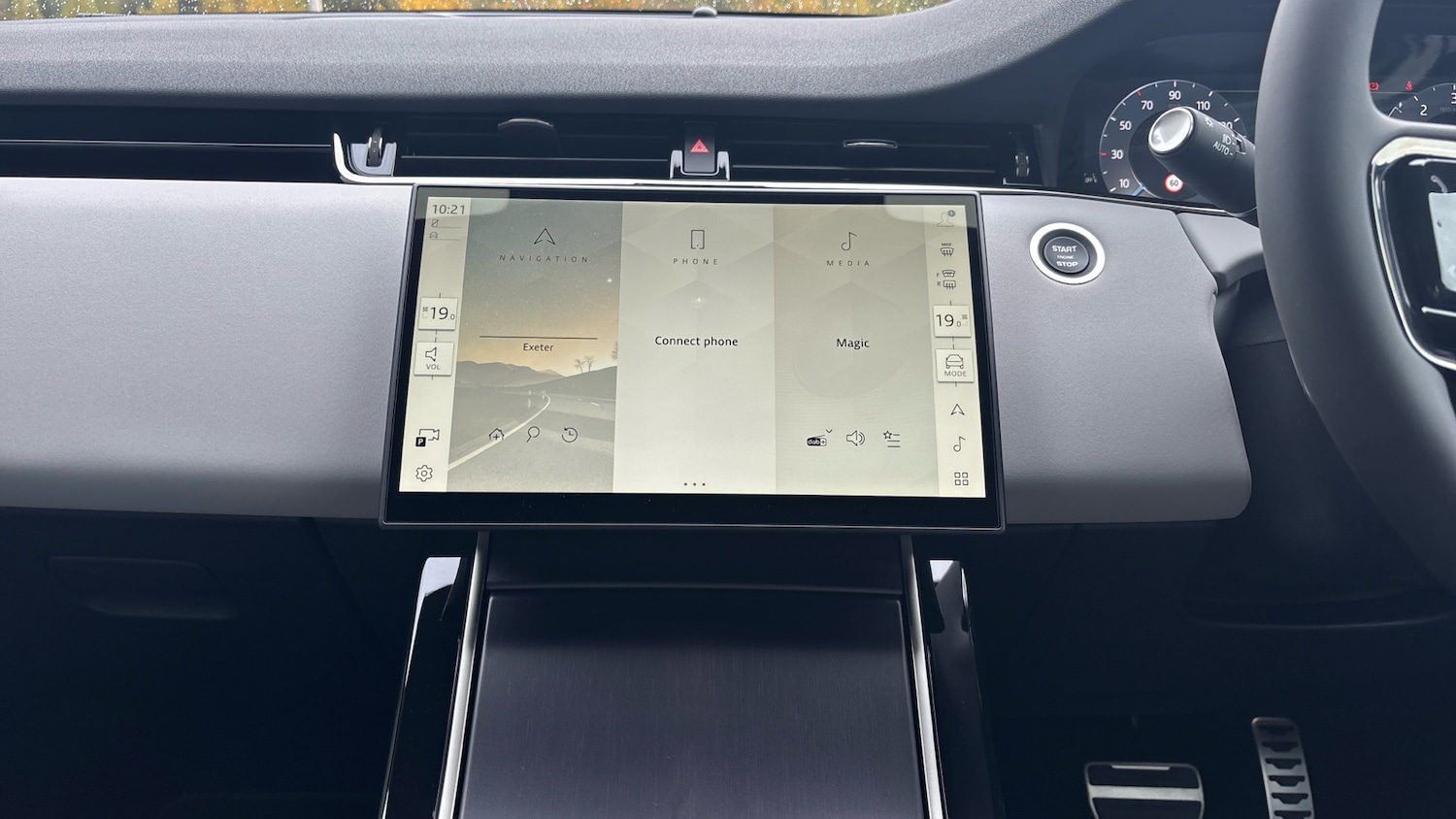 Used Land Rover Range Rover Evoque 2025 for sale - 78152915: Photo 14