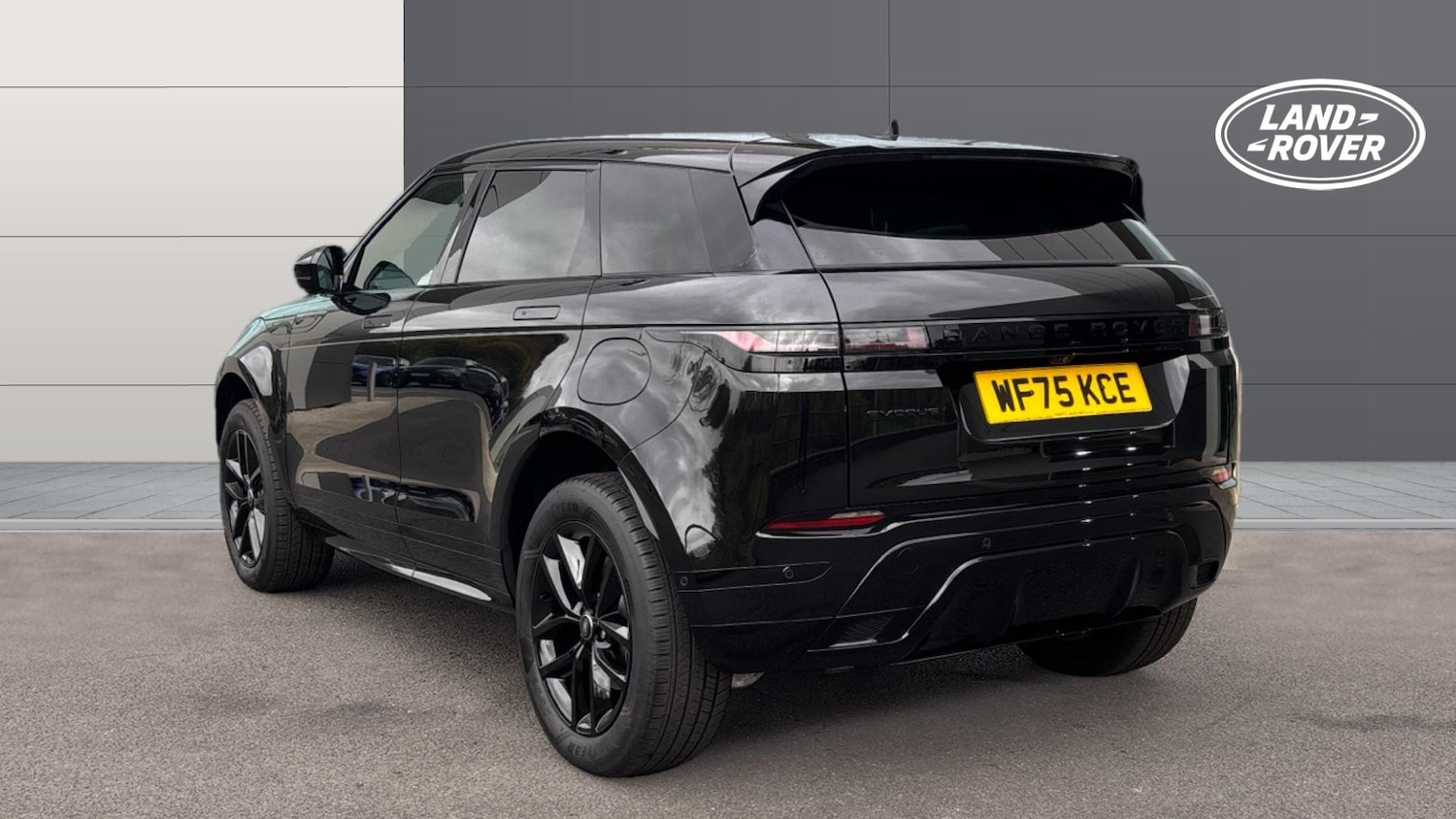 Used Land Rover Range Rover Evoque 2025 for sale - 78152915: Photo 2