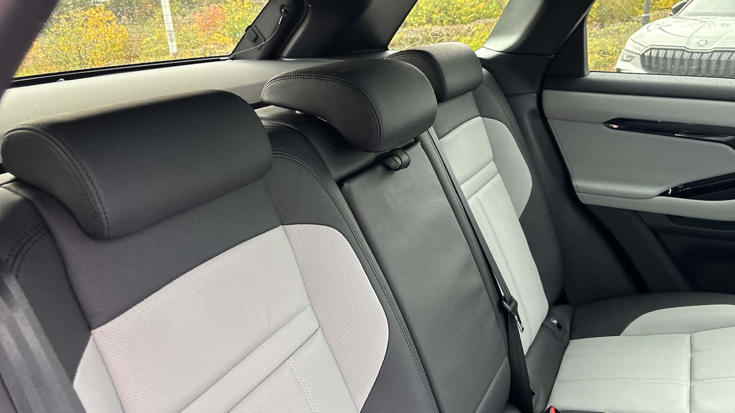 Used Land Rover Range Rover Evoque 2025 for sale - 78152915: Photo 29