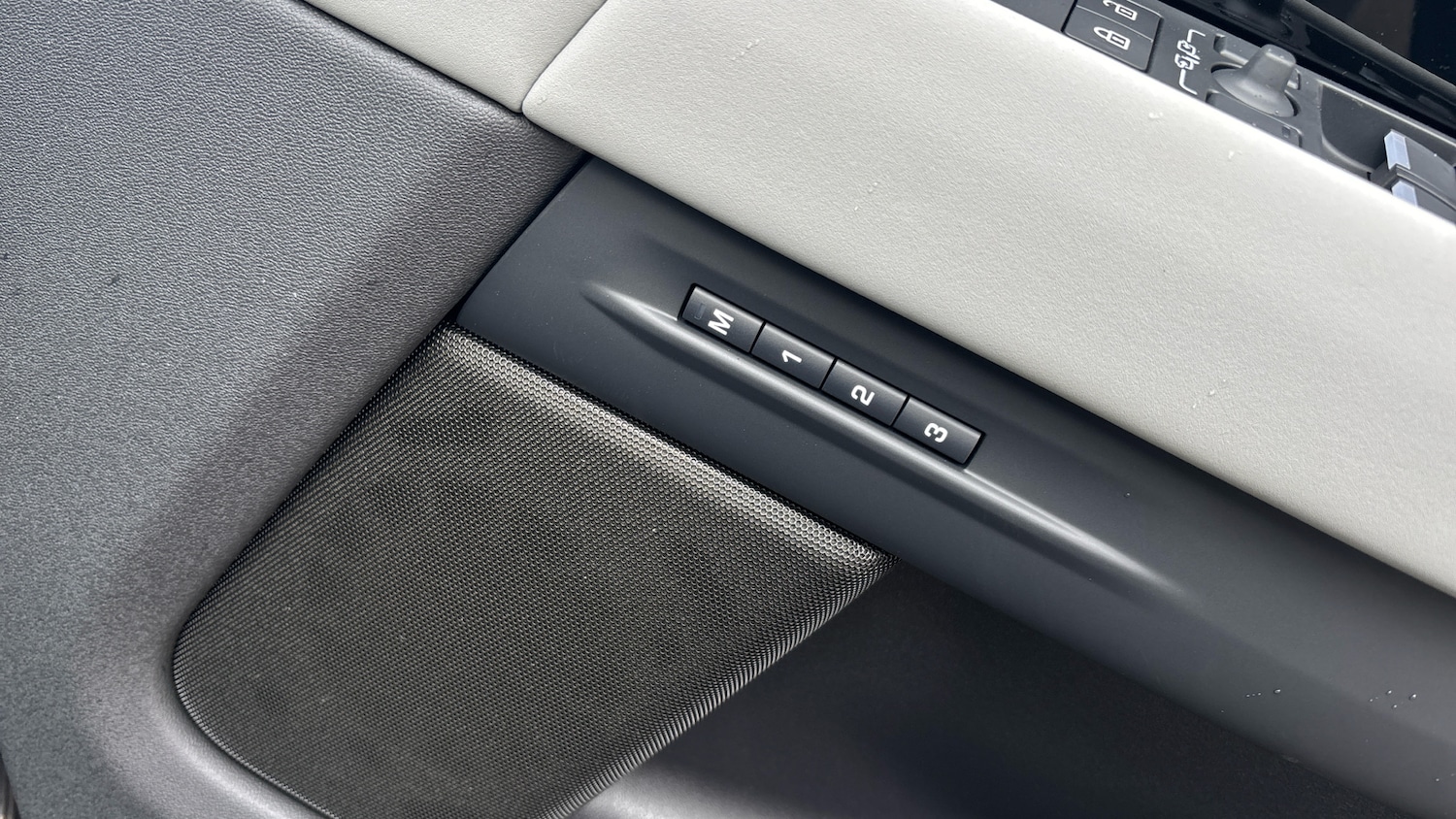 Used Land Rover Range Rover Evoque 2025 for sale - 78152915: Photo 34