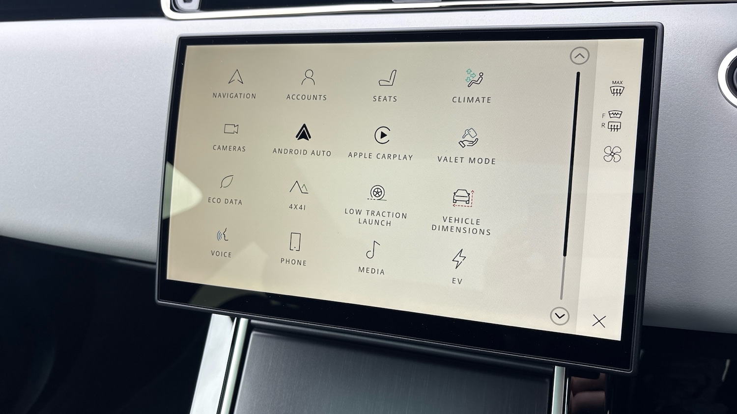 Used Land Rover Range Rover Evoque 2025 for sale - 78152915: Photo 45