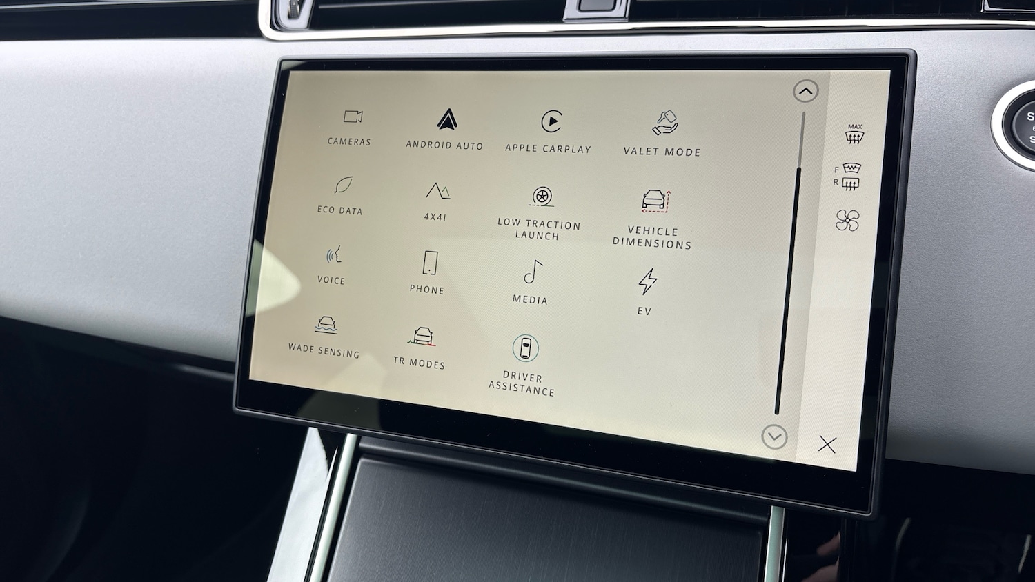 Used Land Rover Range Rover Evoque 2025 for sale - 78152915: Photo 46