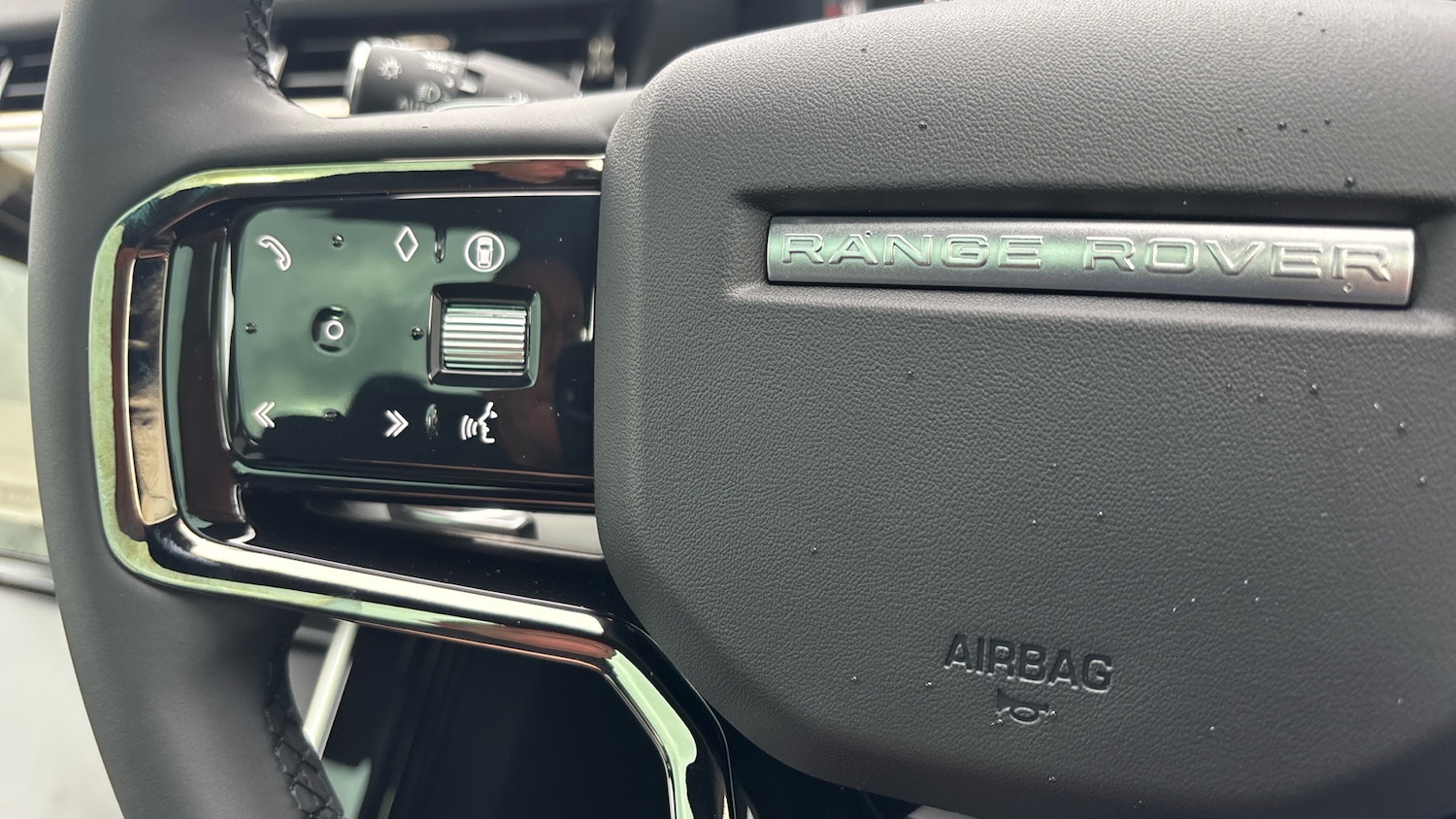 Used Land Rover Range Rover Evoque 2025 for sale - 78152915: Photo 61