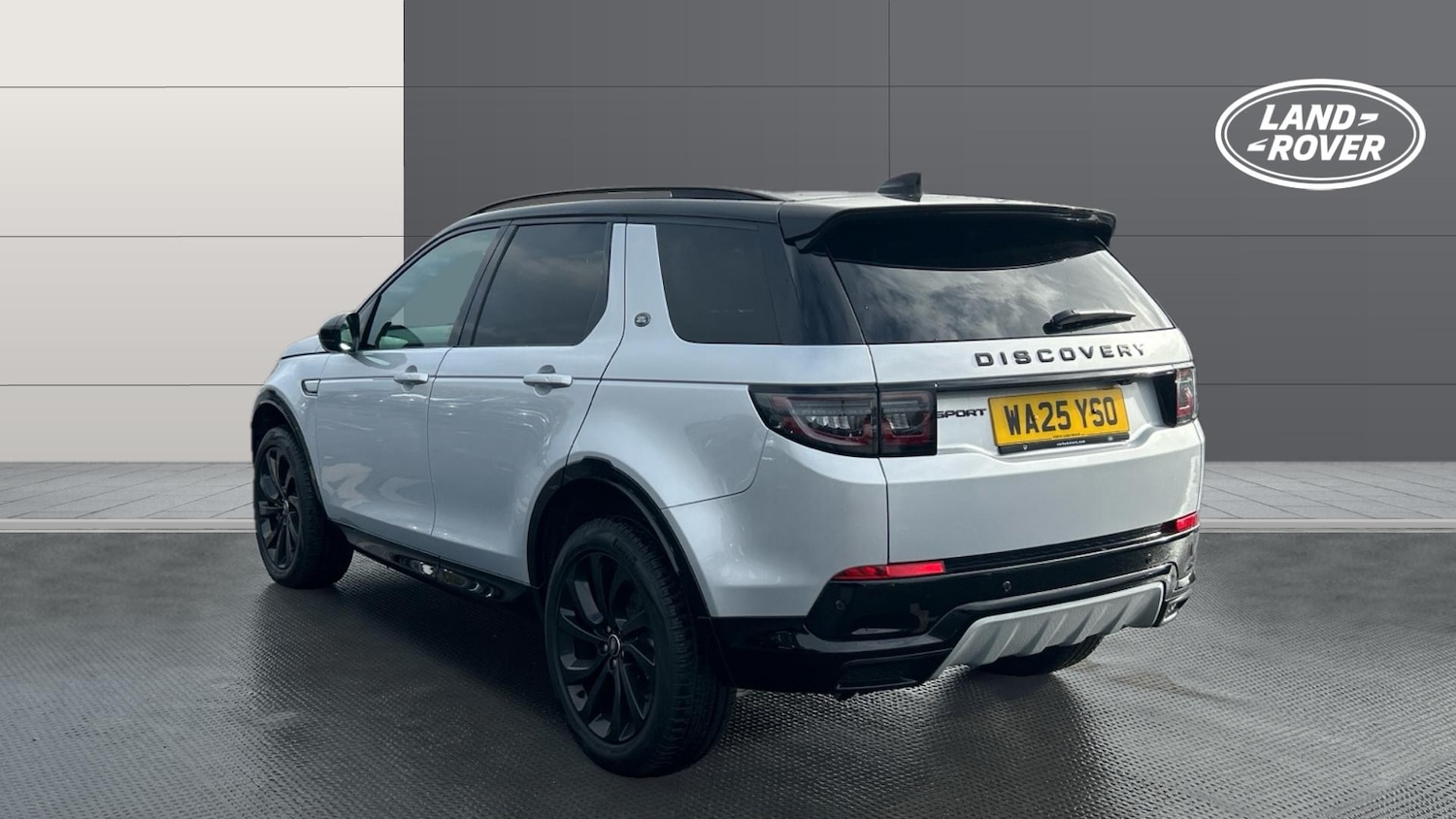 Used Land Rover Discovery Sport 2025 for sale - 76384869: Photo 2