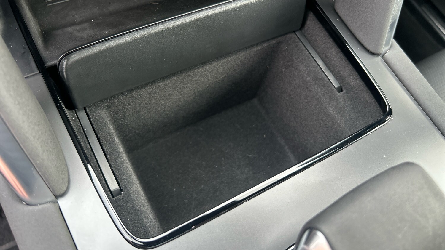 Used Land Rover Discovery Sport 2025 for sale - 76384869: Photo 46