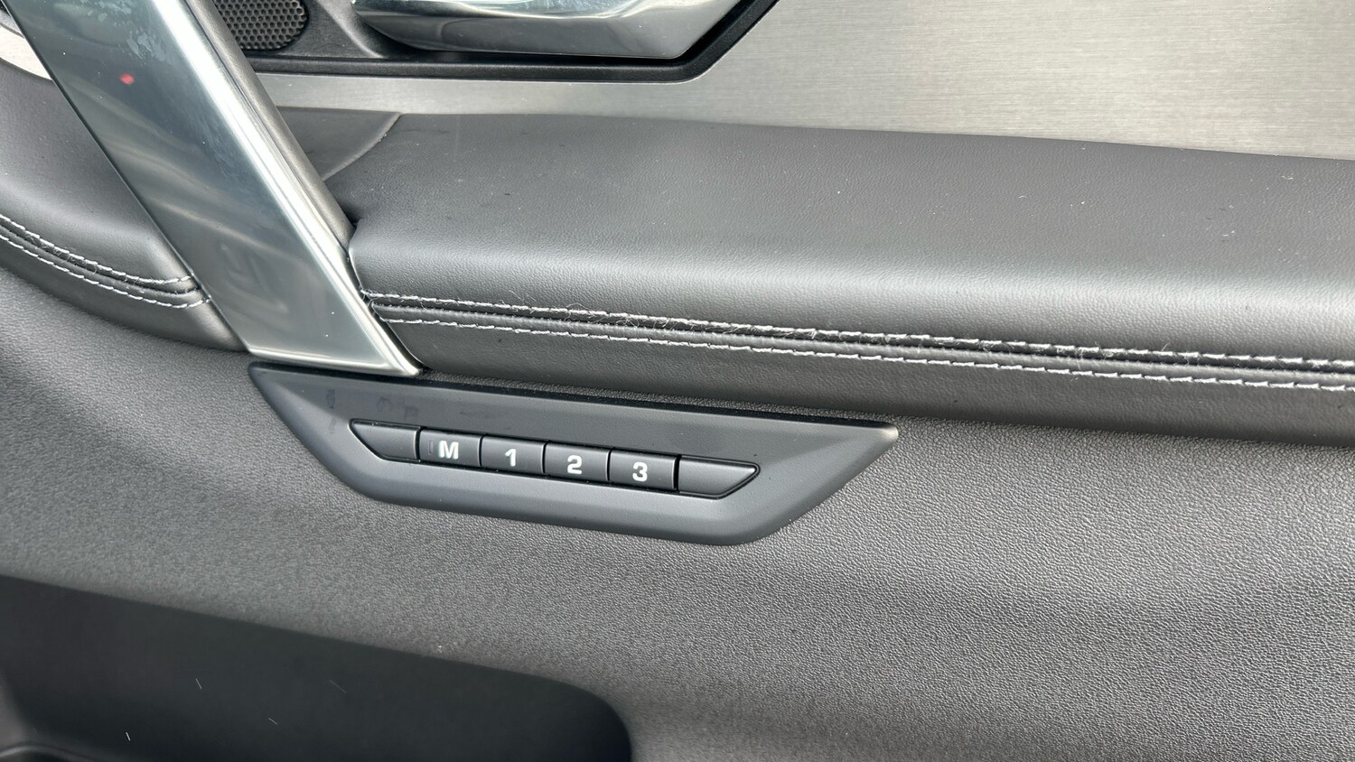 Used Land Rover Discovery Sport 2025 for sale - 76384869: Photo 53