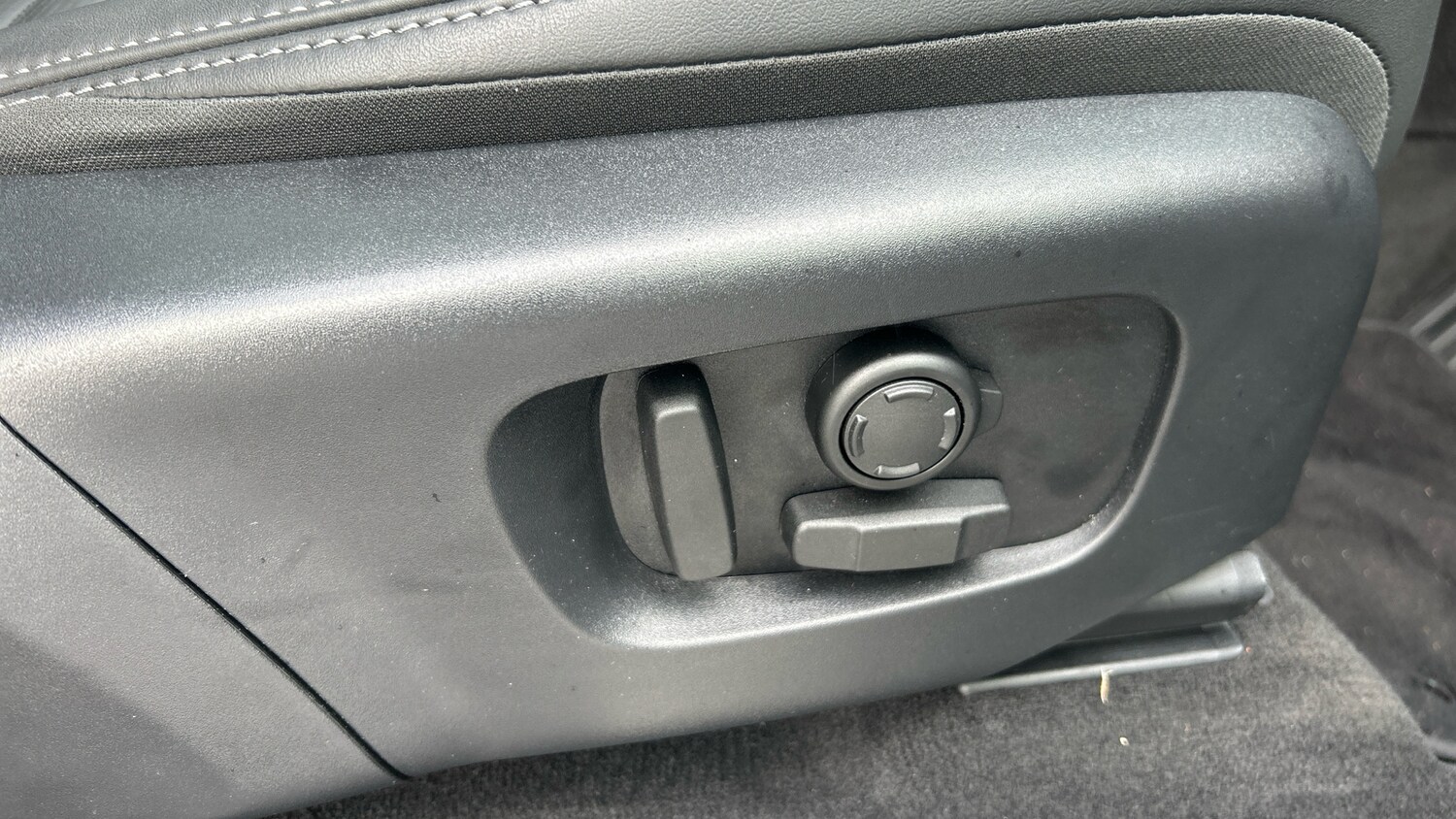 Used Land Rover Discovery Sport 2025 for sale - 76384869: Photo 55