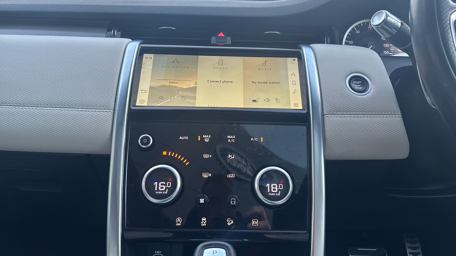 Used Land Rover Discovery Sport 2022 for sale - 77381496: Photo 14