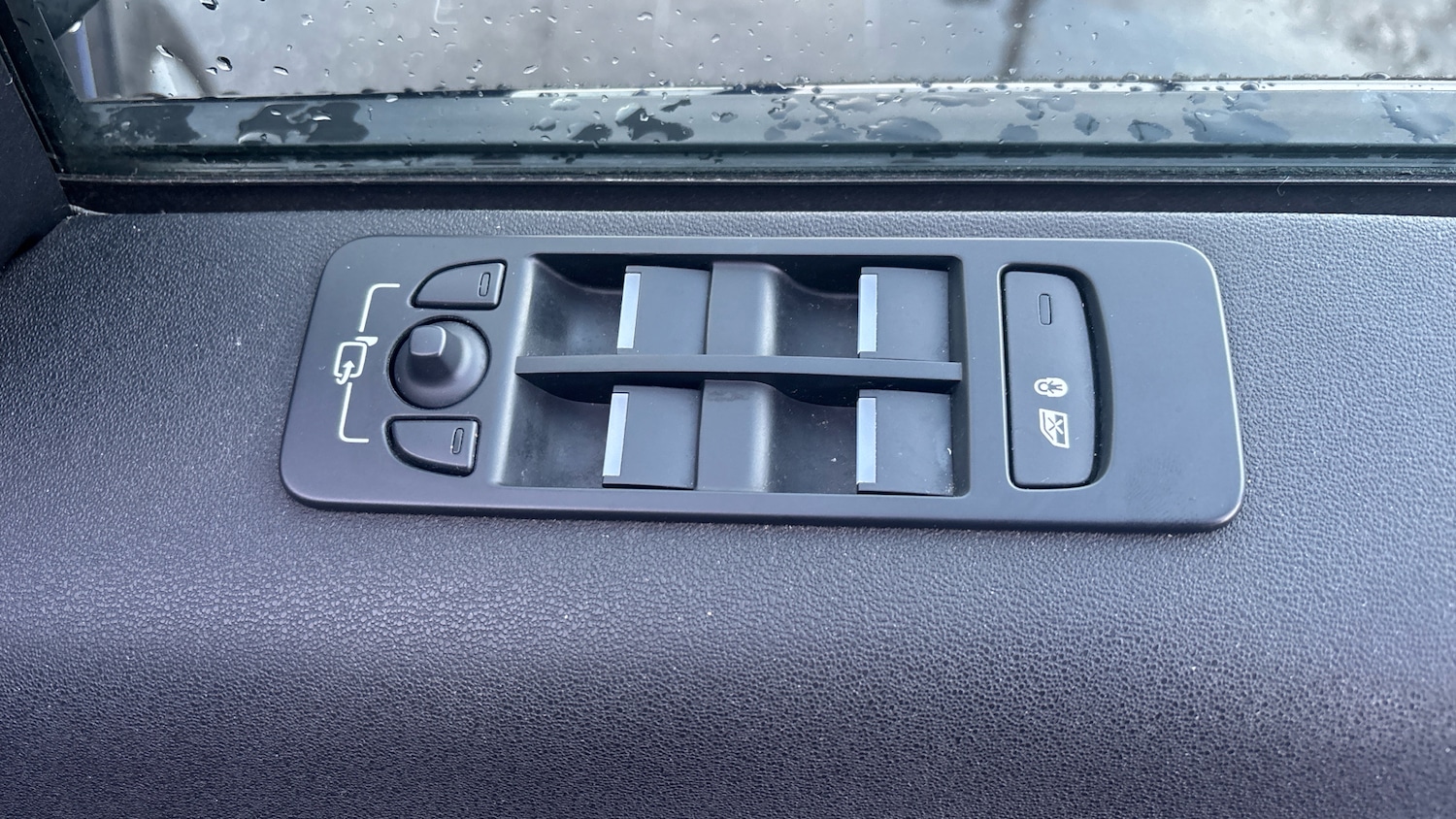 Used Land Rover Discovery Sport 2022 for sale - 77381496: Photo 26