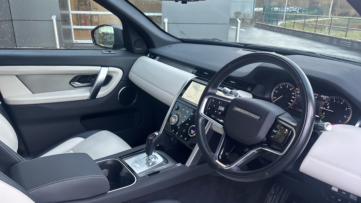 Used Land Rover Discovery Sport 2022 for sale - 77381496: Photo 29