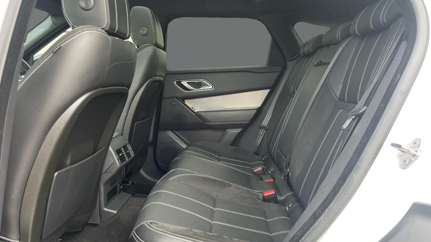 Used Land Rover Range Rover Velar 2020 for sale - 76494422: Photo 4