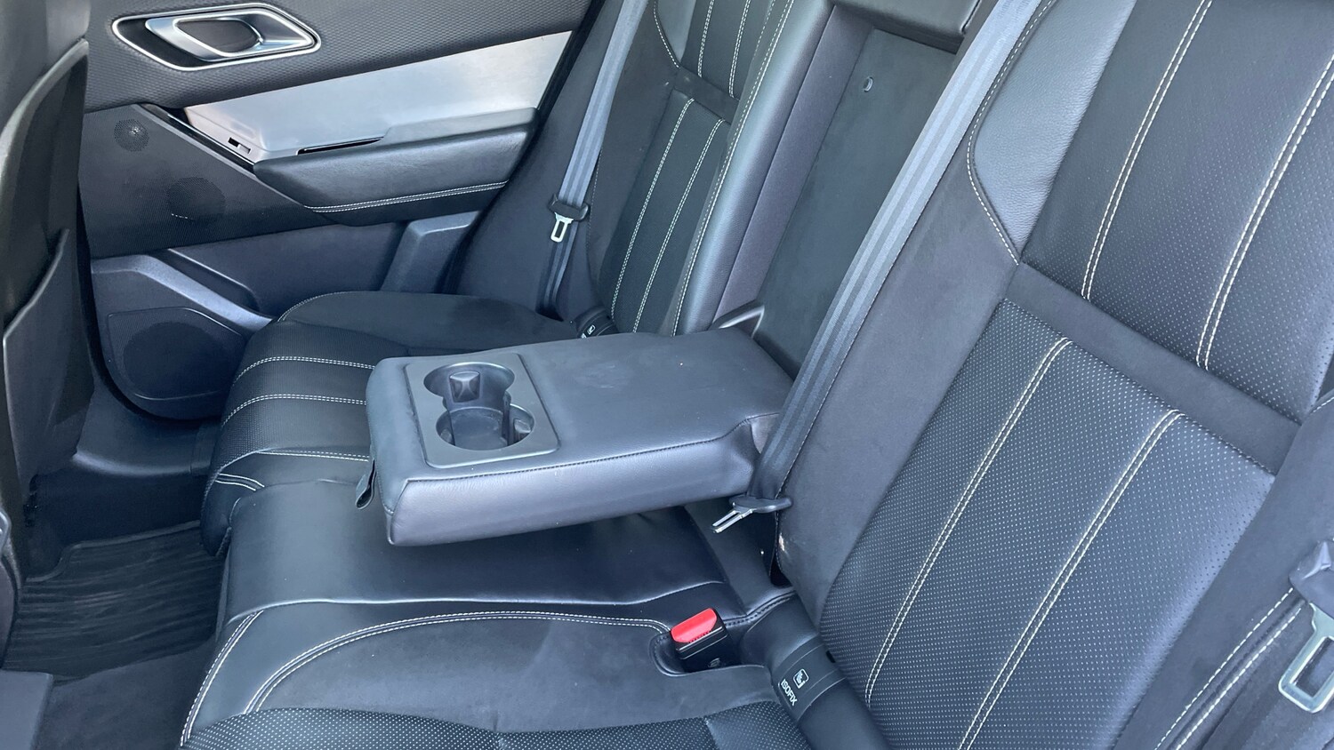 Used Land Rover Range Rover Velar 2020 for sale - 76494422: Photo 40