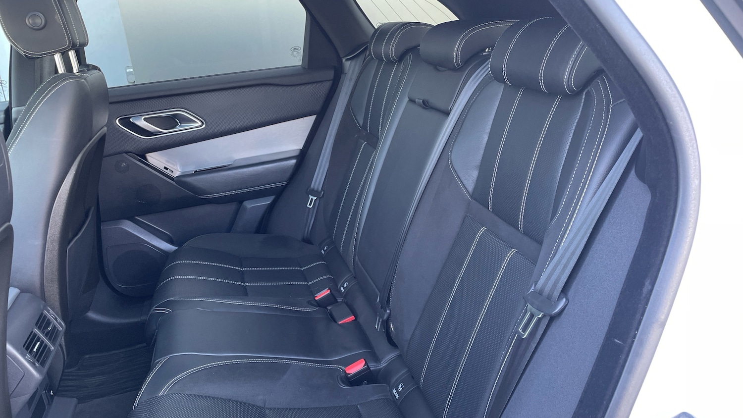 Used Land Rover Range Rover Velar 2020 for sale - 76494422: Photo 41