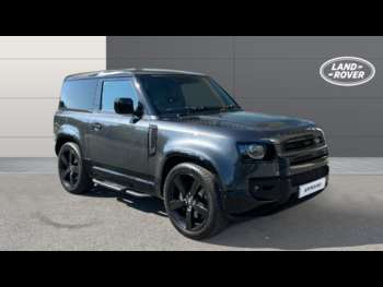 2025 (74) - 5.0 P525 V8 90 3dr Auto Petrol Estate