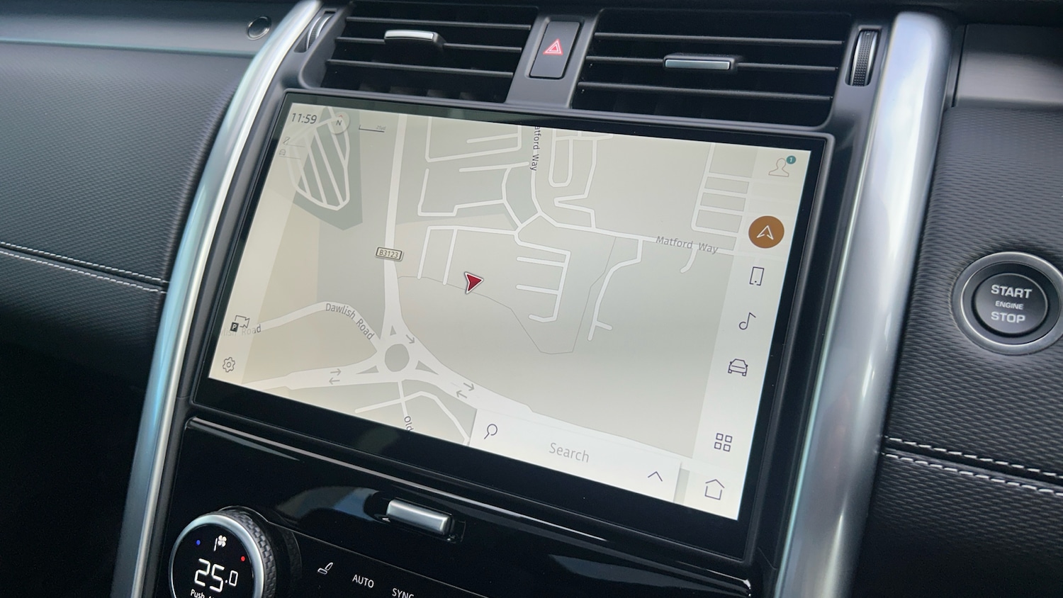 Used Land Rover Discovery 2025 for sale - 76892870: Photo 11