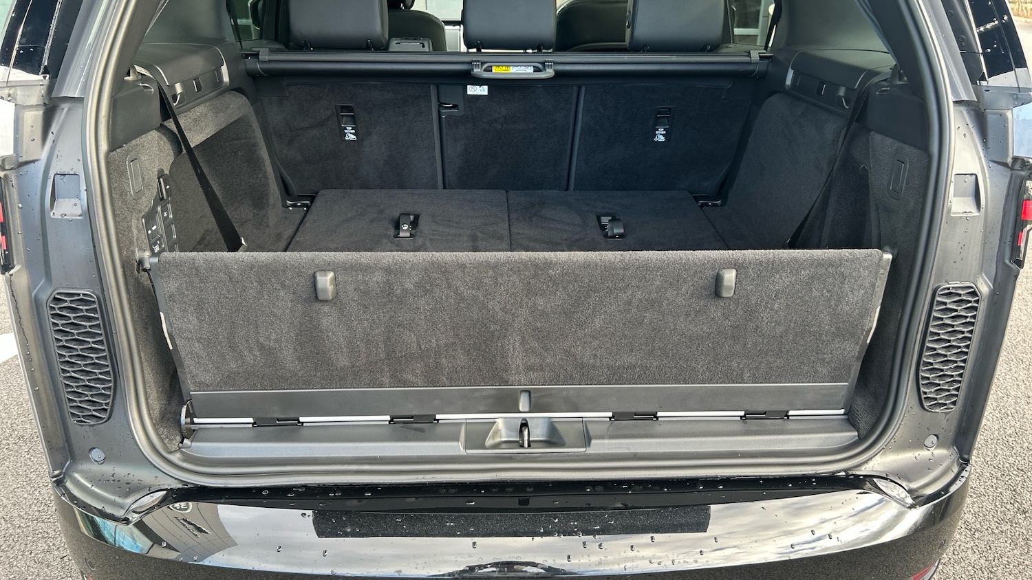 Used Land Rover Discovery 2025 for sale - 76892870: Photo 30