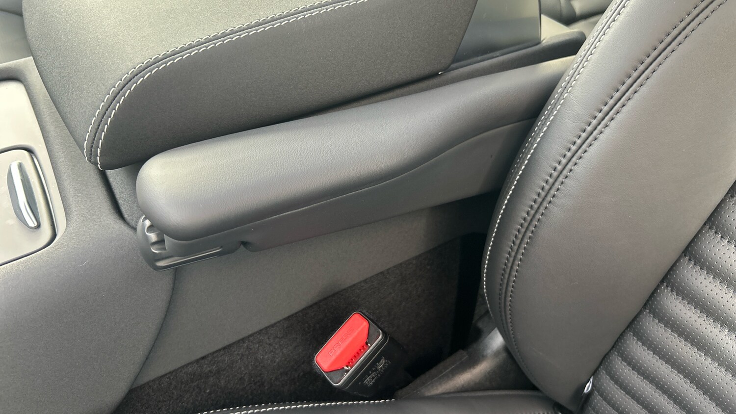 Used Land Rover Discovery 2025 for sale - 76892870: Photo 42